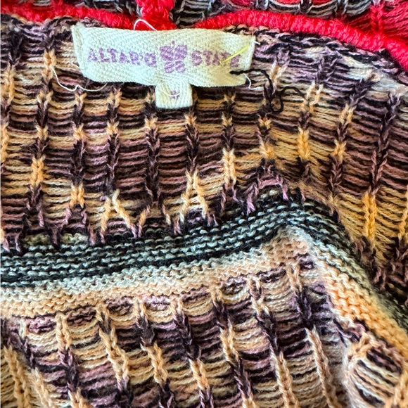 Altar’d State Sweater - Picture 3 of 8